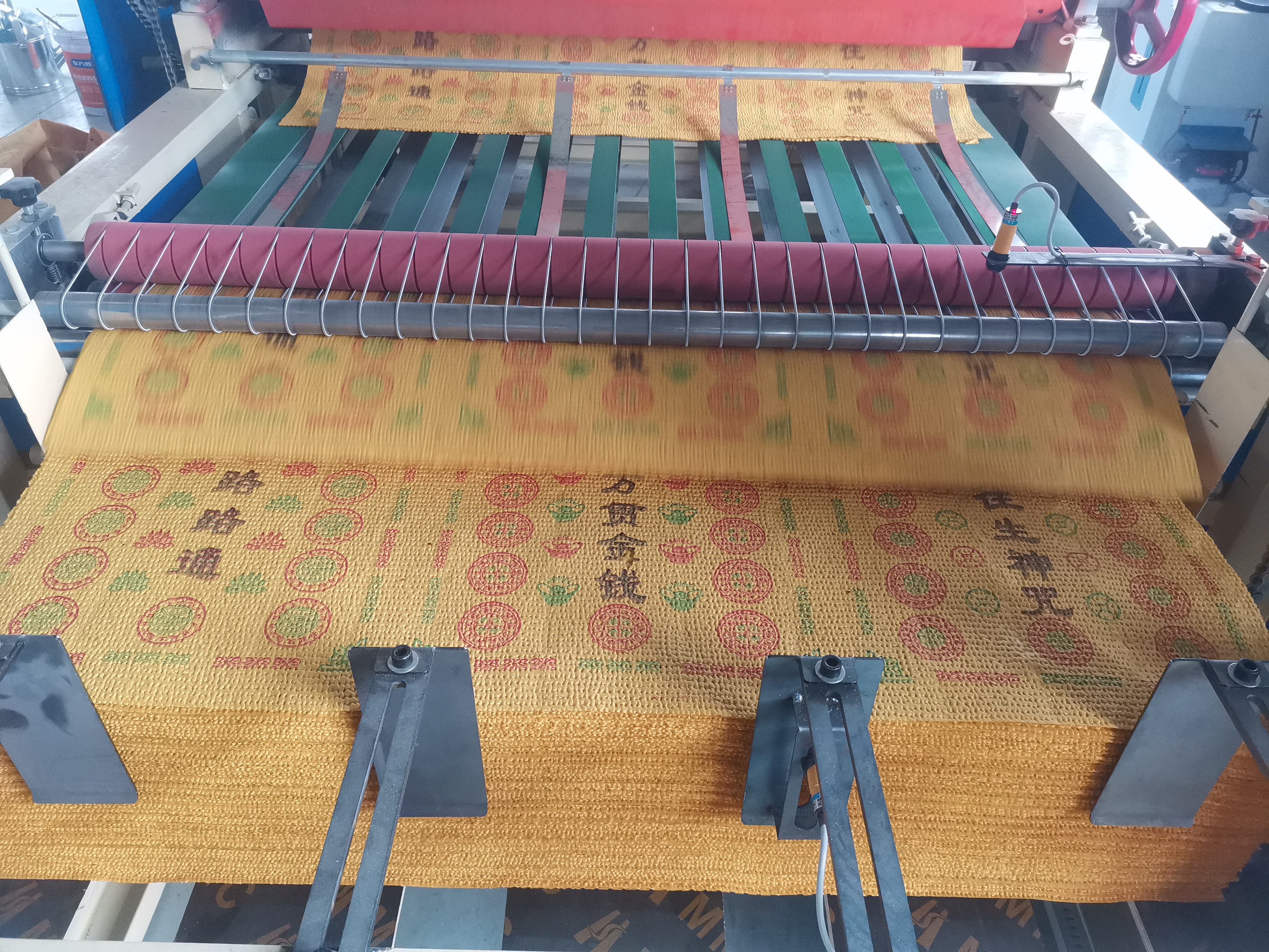 东光冥币纸张冲孔机
